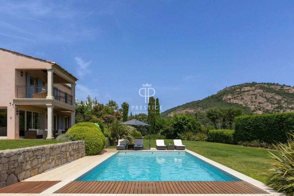 Maison à vendre, 220m², Grimaud