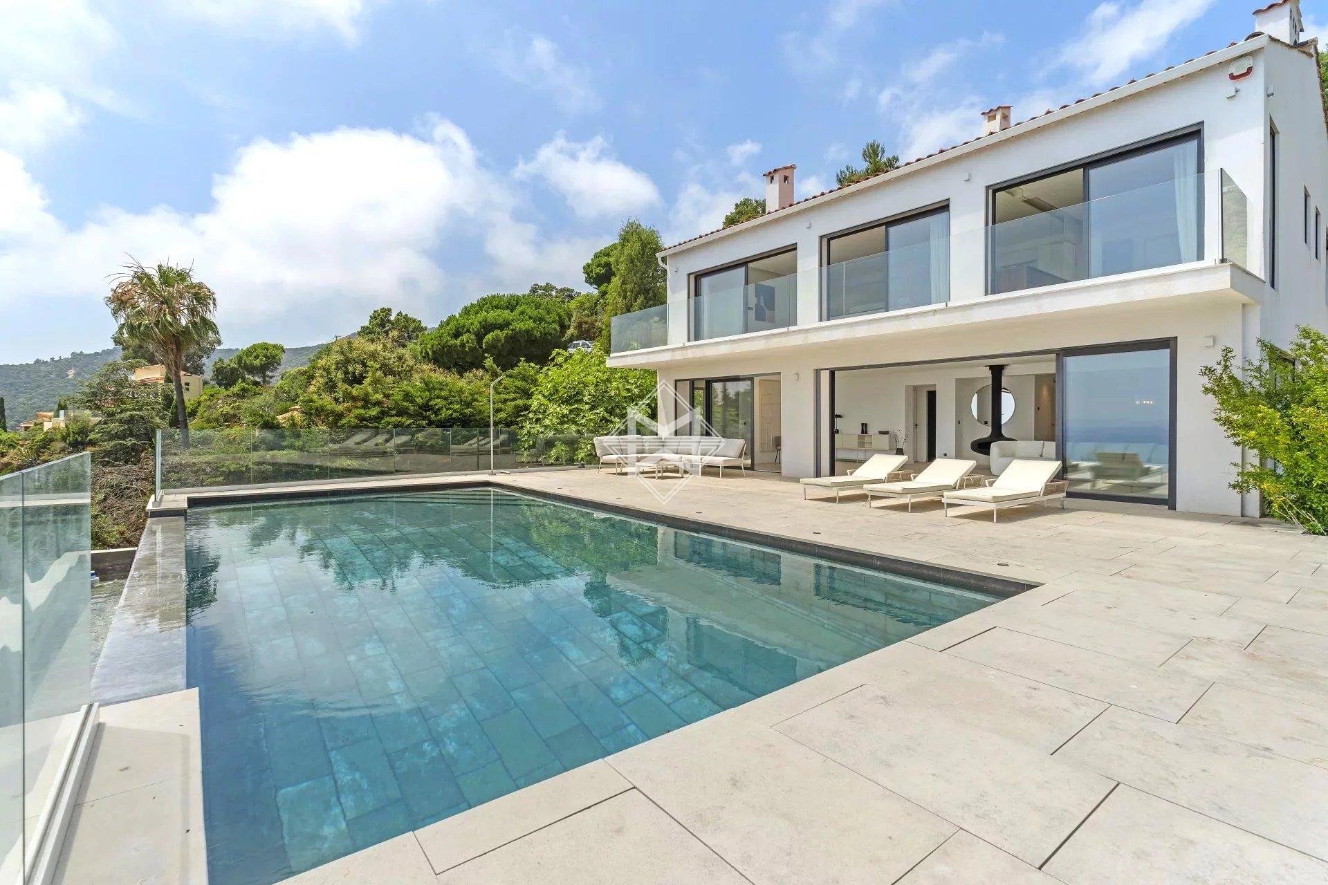 Maison à vendre, 220m², Rayol-Canadel-sur-Mer