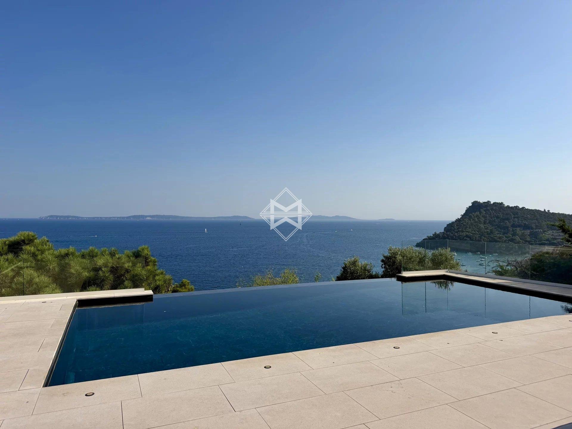 Maison à vendre, 220m², Rayol-Canadel-sur-Mer