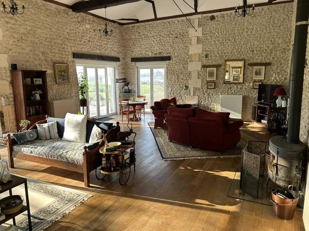 Maison à vendre, 225m², Angoulême