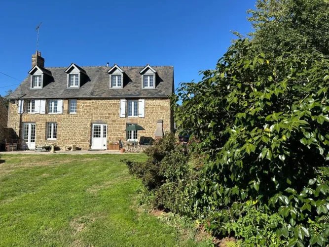 Maison à vendre, 134m², Lonlay-l'Abbaye