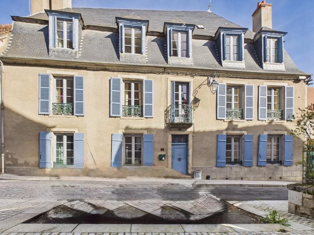 Maison à vendre, 308m², Evaux-les-Bains
