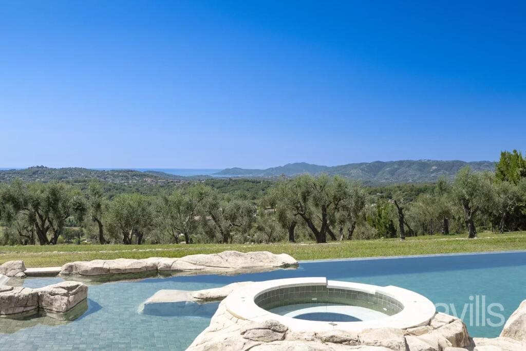 Maison à vendre, 550m², Grasse
