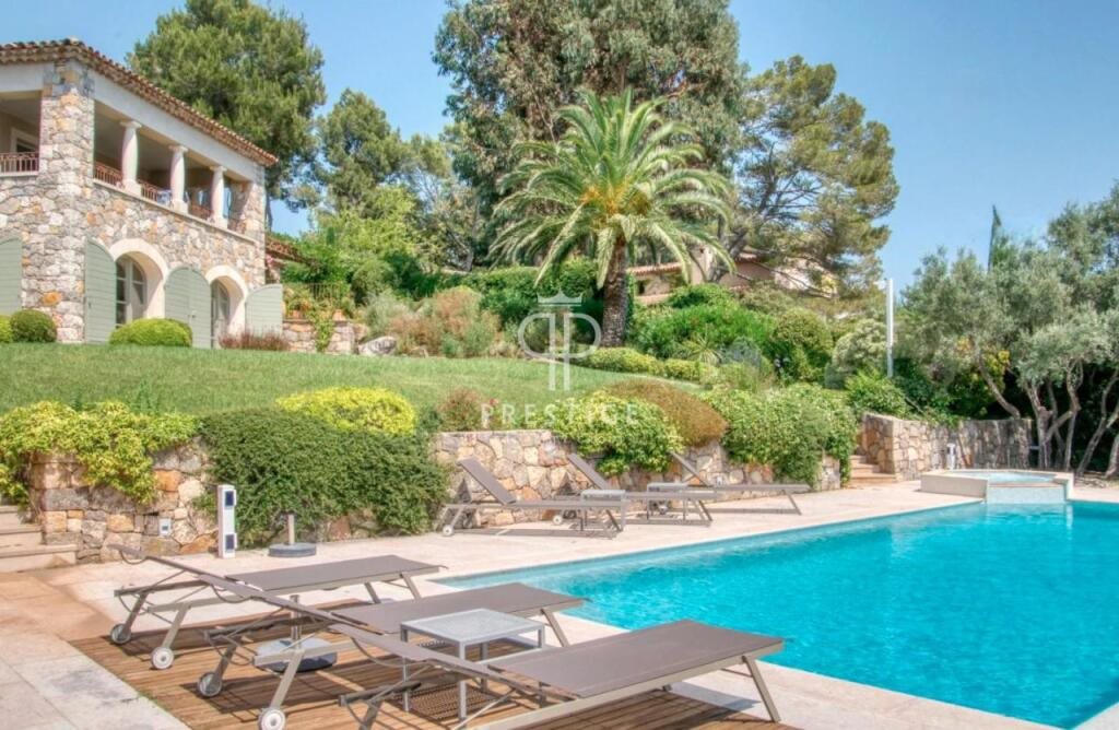 Maison à vendre, 230m², Mouans-Sartoux