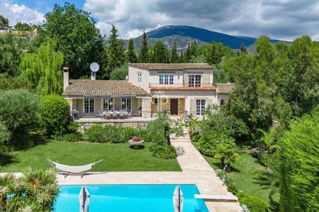 Maison à vendre, 5m², Roquefort-les-Pins
