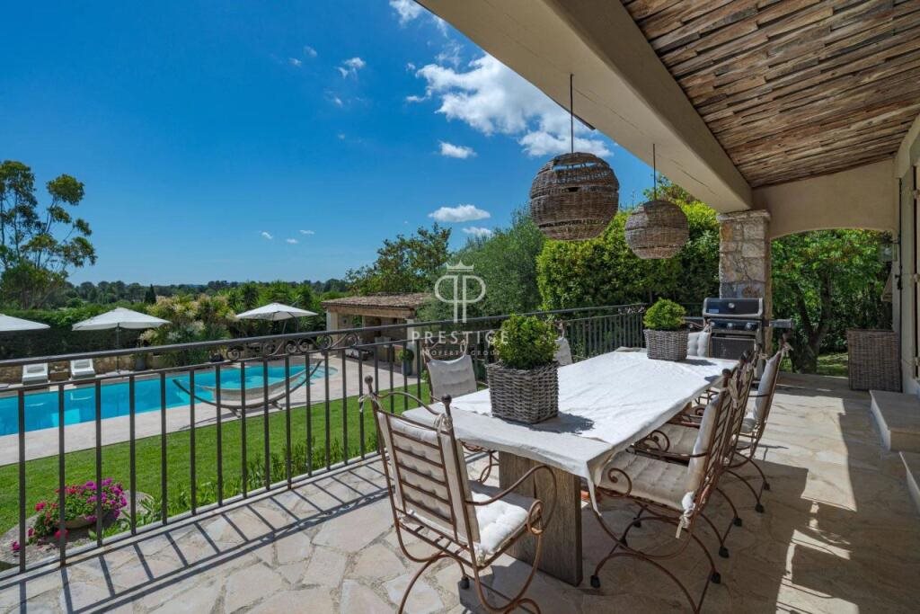 Maison à vendre, 5m², Roquefort-les-Pins