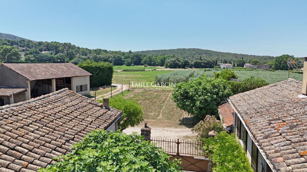 Maison à vendre, 4m², Taillades