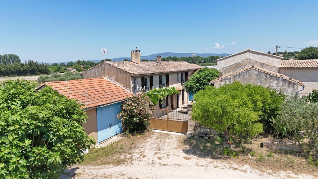 Maison à vendre, 4m², Taillades