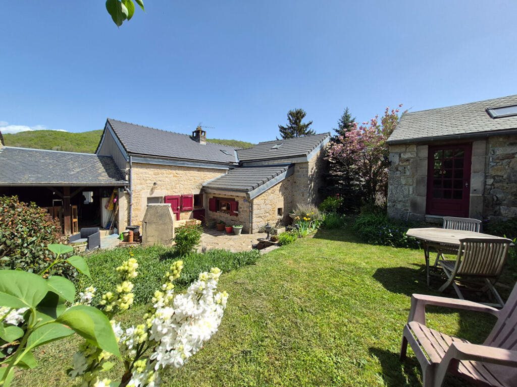 Maison à vendre, 4m², Saint-Beauzély
