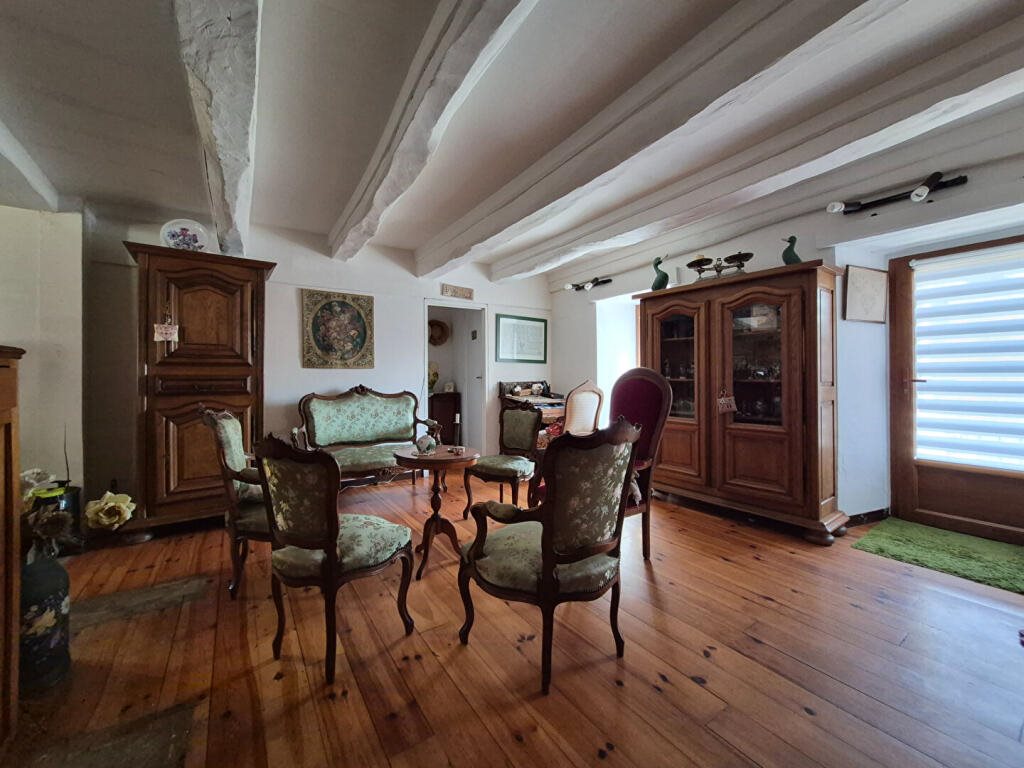Maison à vendre, 4m², Saint-Beauzély