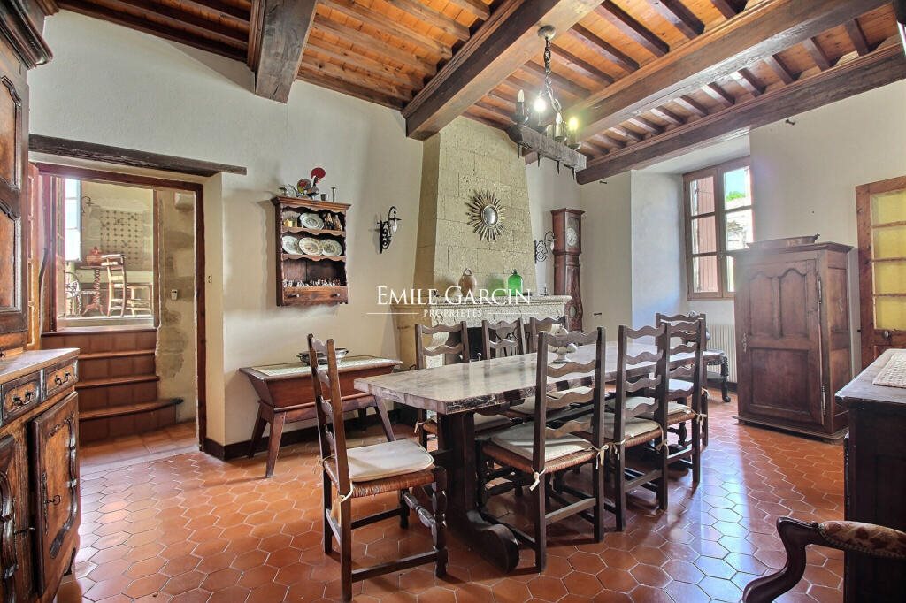 Maison à vendre, 4m², Uzès