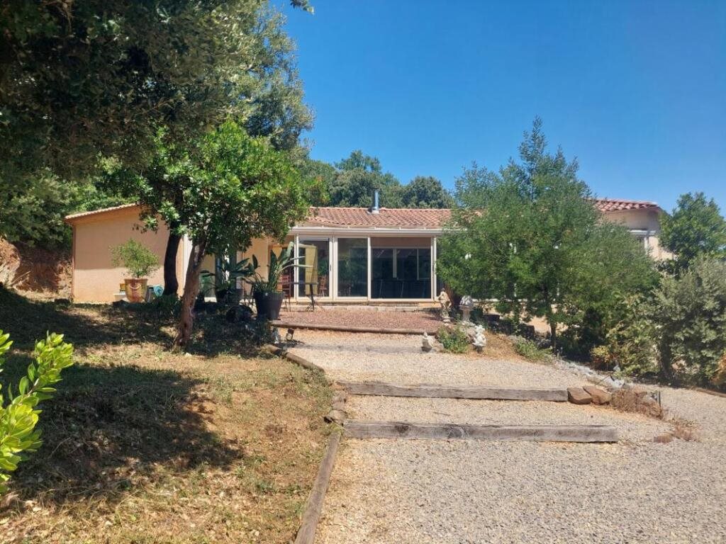 Maison à vendre, 191m², Thoiras