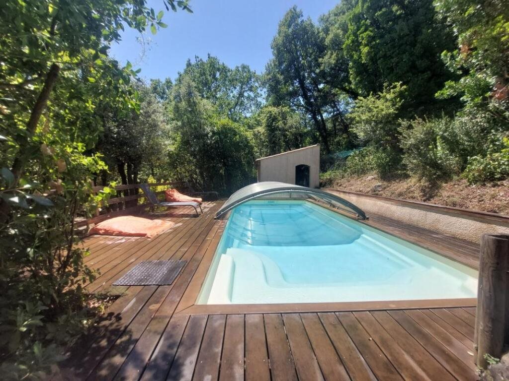 Maison à vendre, 191m², Thoiras