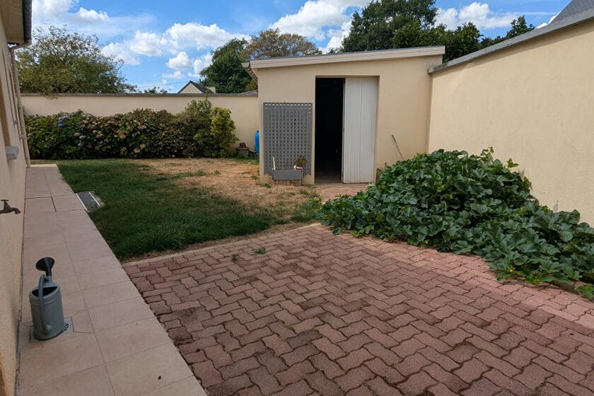 Maison à vendre, 3m², Guillac