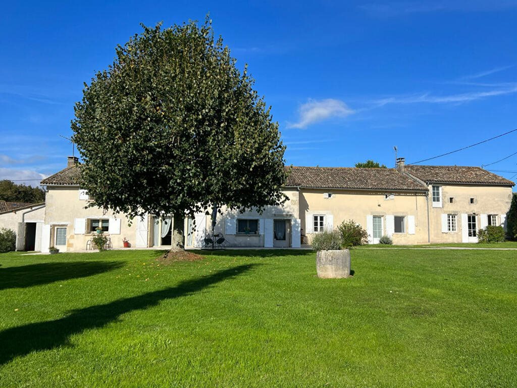 Maison à vendre, 3m², Brux