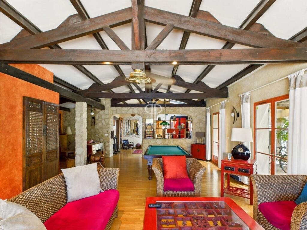 Maison à vendre, 399m², Eguilles