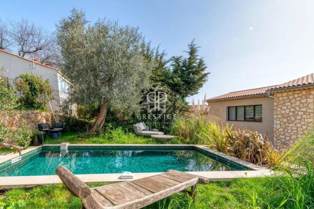 Maison à vendre, 177m², Valbonne