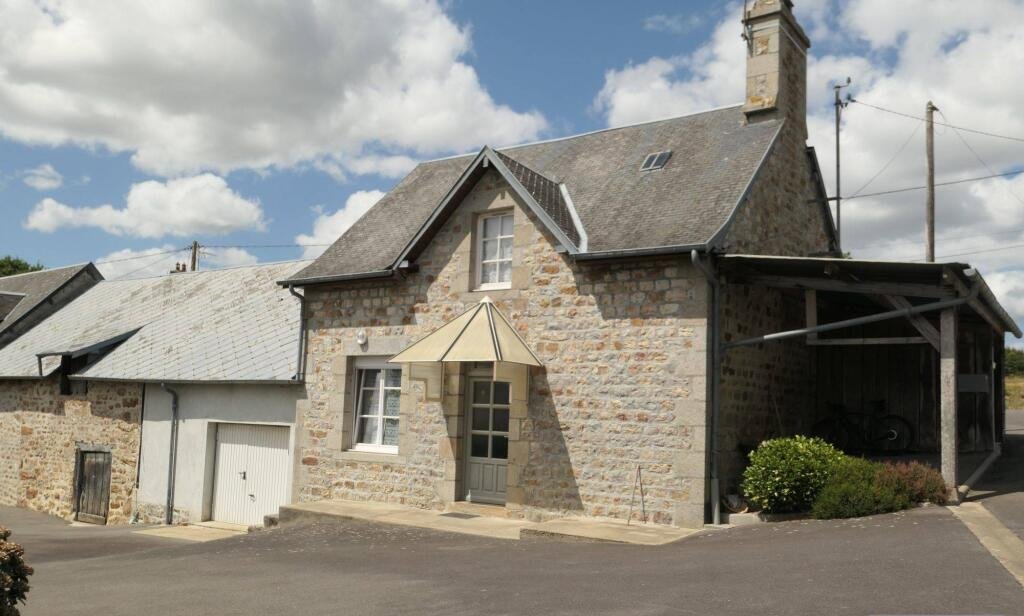 Maison à vendre, 1m², Mortain