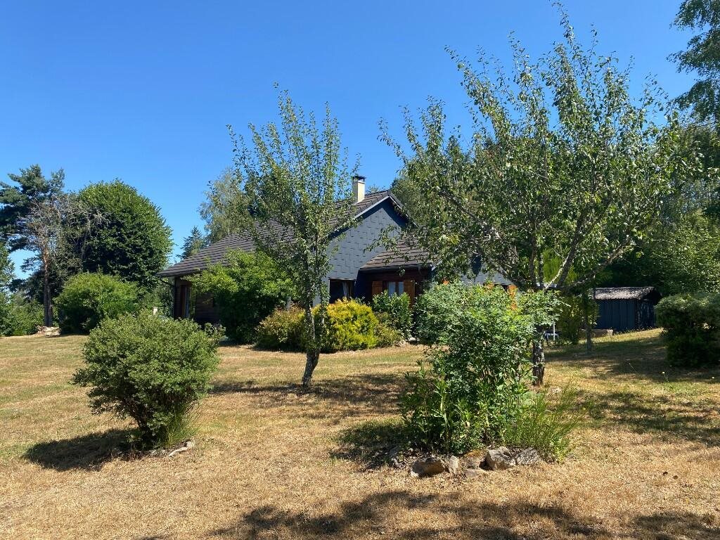 Maison à vendre, 95m², Peyrelevade