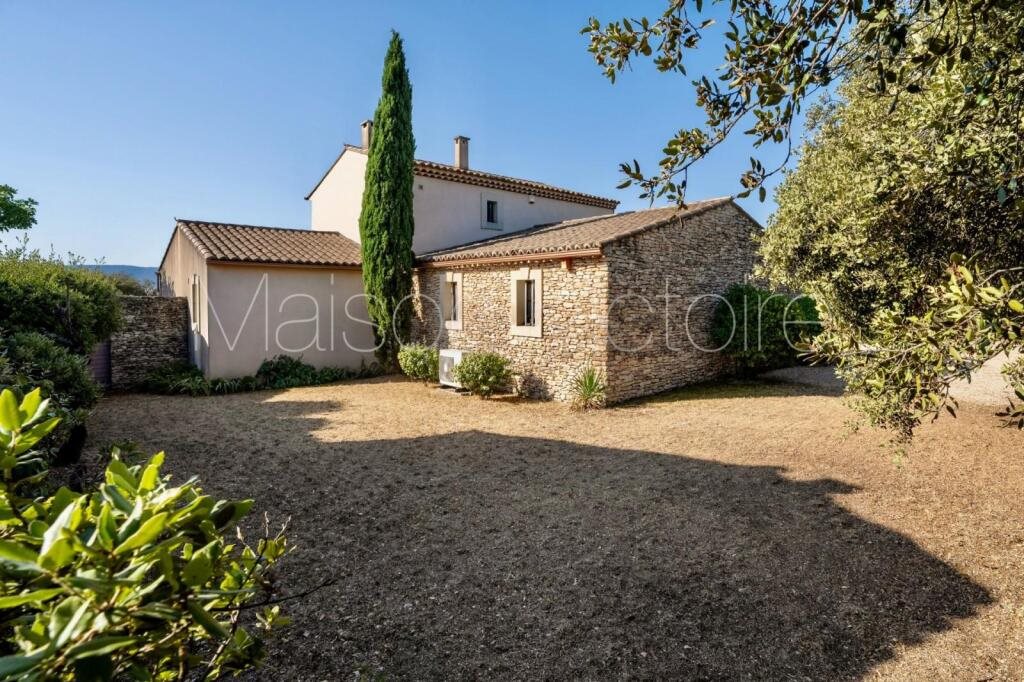 Maison à vendre, 162m², Cabrières-d'Avignon