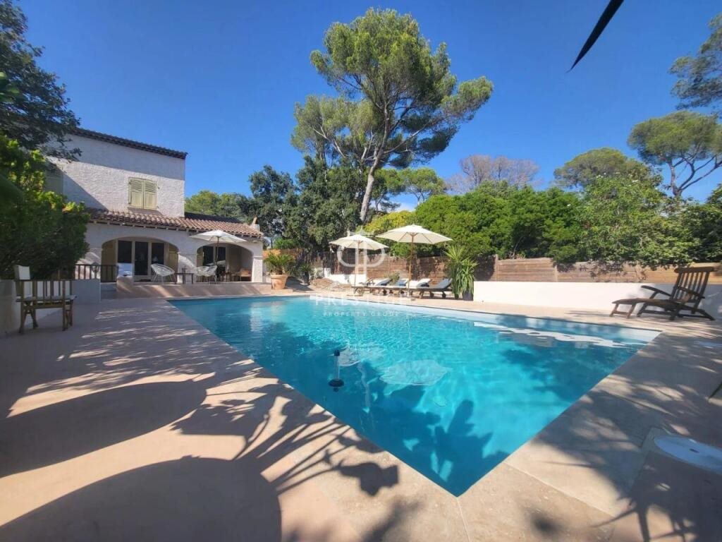 Maison à vendre, 240m², Saint-Raphaël