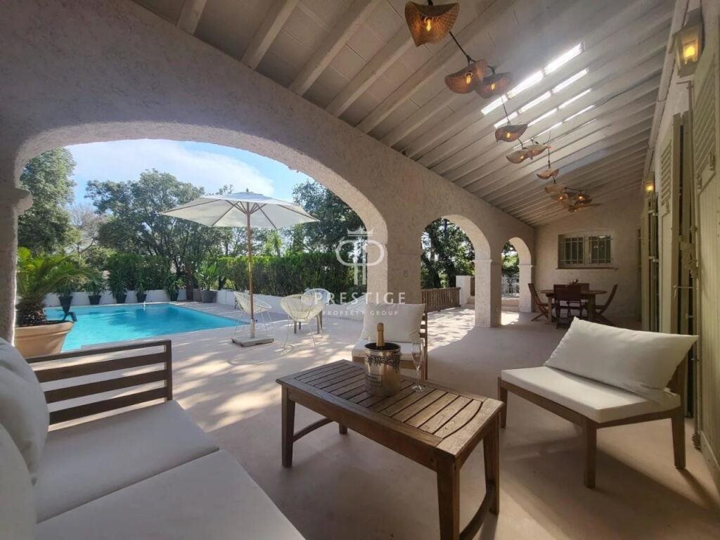 Maison à vendre, 240m², Saint-Raphaël