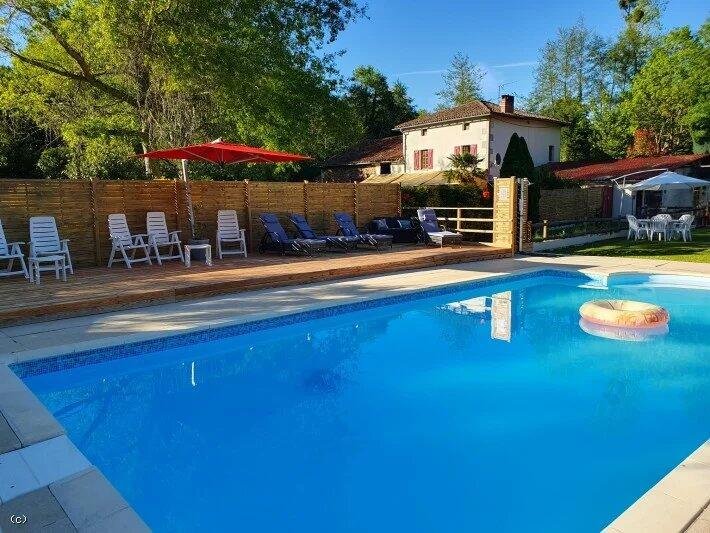 Maison à vendre, 171m², Confolens