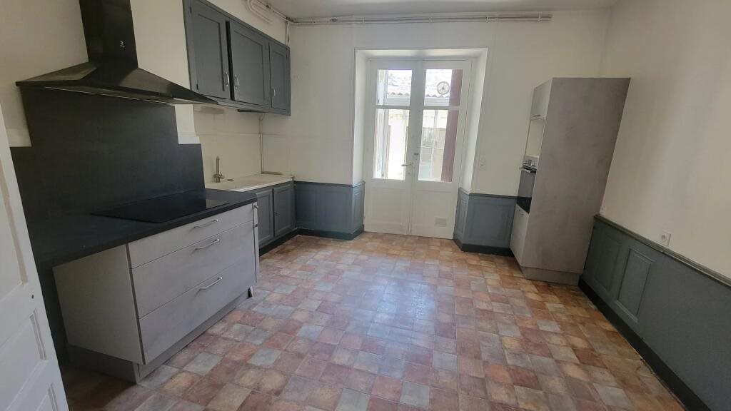 Maison à vendre, 130m², Ruffec