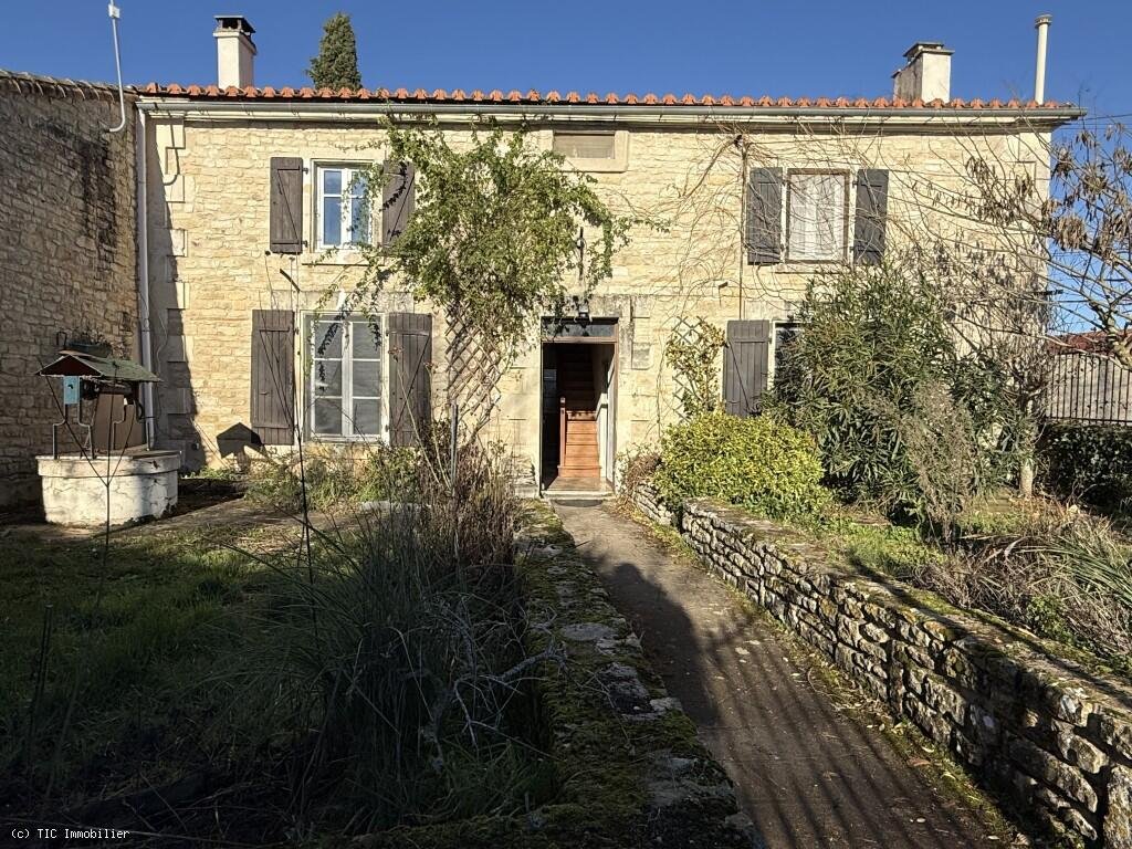 Maison à vendre, 2m², Mansle