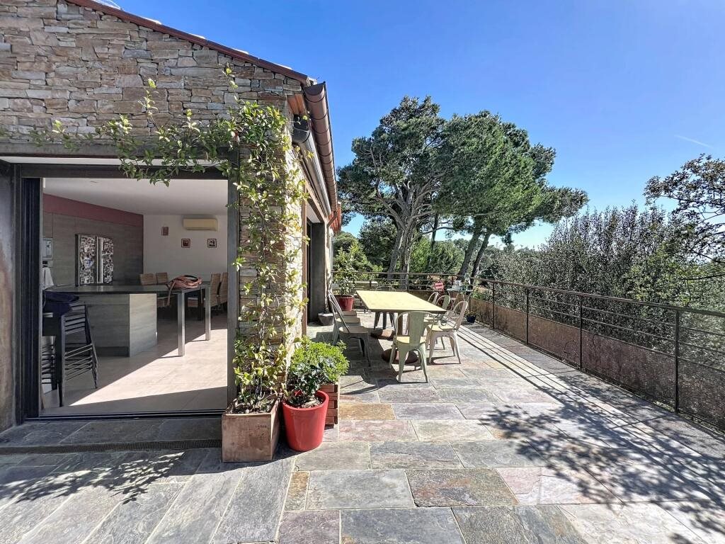 Maison à vendre, 192m², Espira-de-l'Agly