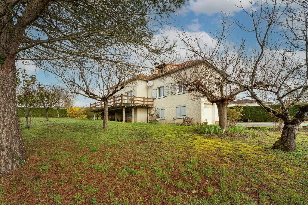 Maison à vendre, 3m², Lauzerte
