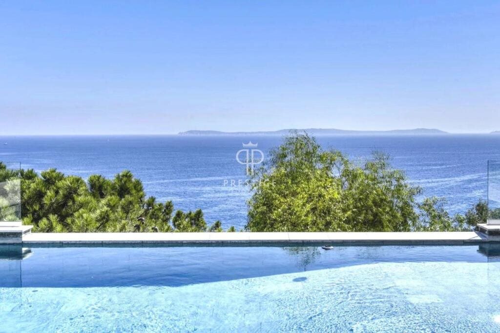 Maison à vendre, 220m², Rayol-Canadel-sur-Mer