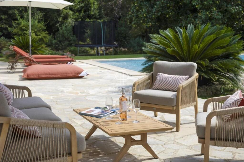 Maison à vendre, 220m², Roquefort-les-Pins