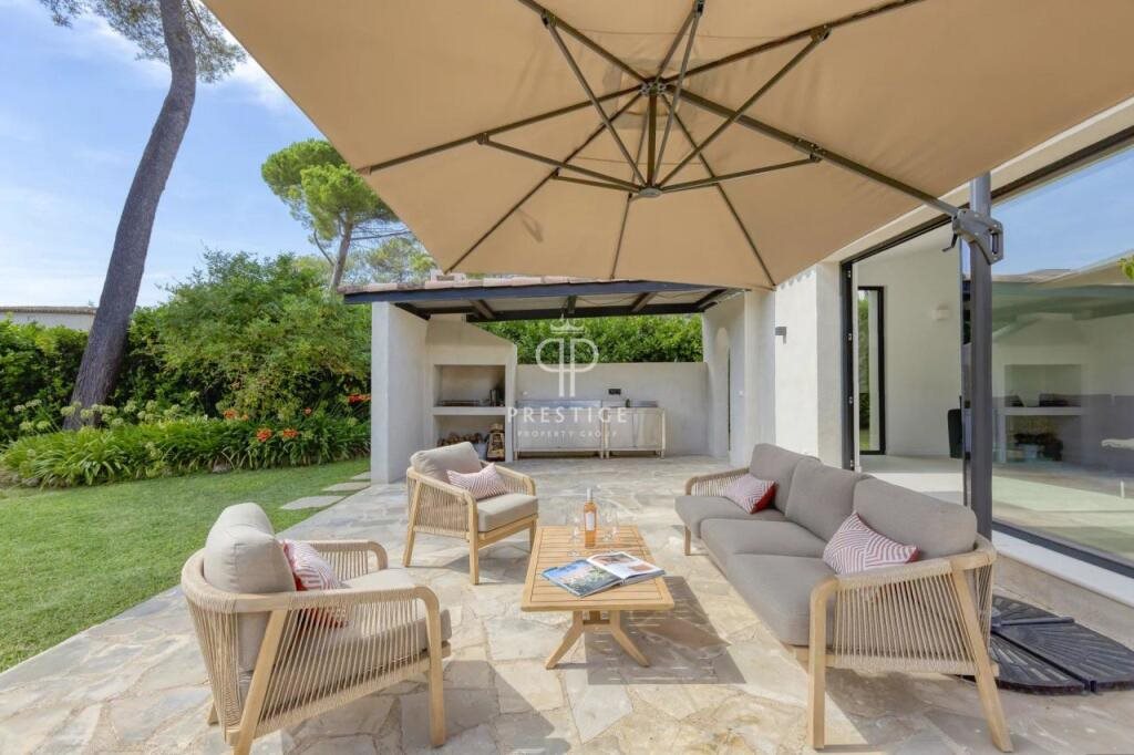 Maison à vendre, 220m², Roquefort-les-Pins