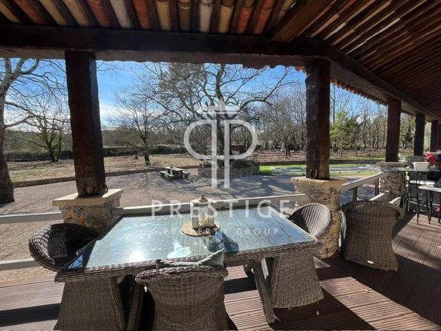 Maison à vendre, 173m², Tourrettes