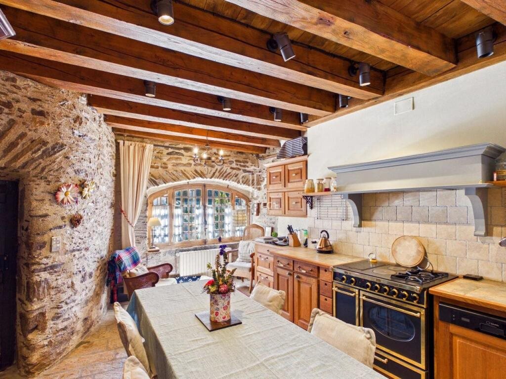 Maison à vendre, 190m², Ségur-le-Château