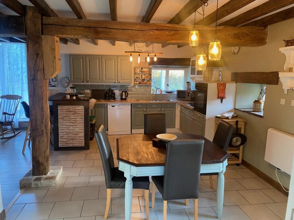 Maison à vendre, 120m², Cherves-Châtelars