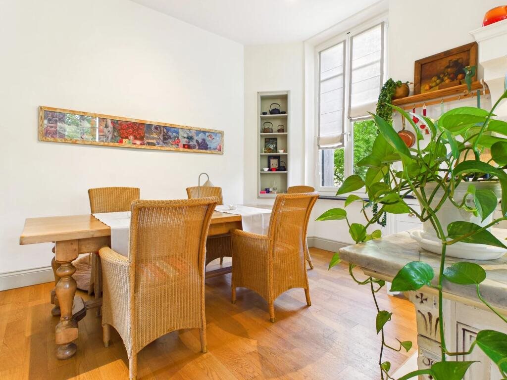 Maison à vendre, 240m², Carcassonne