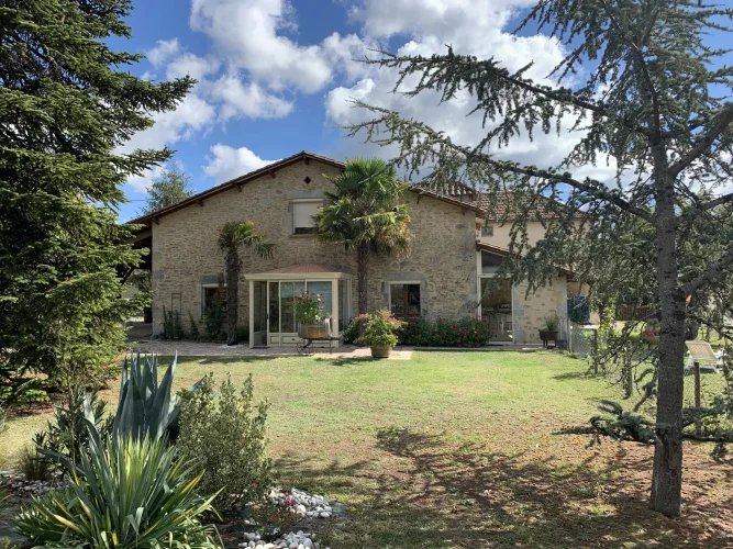 Maison à vendre, 442m², Saint-Méard-de-Gurçon