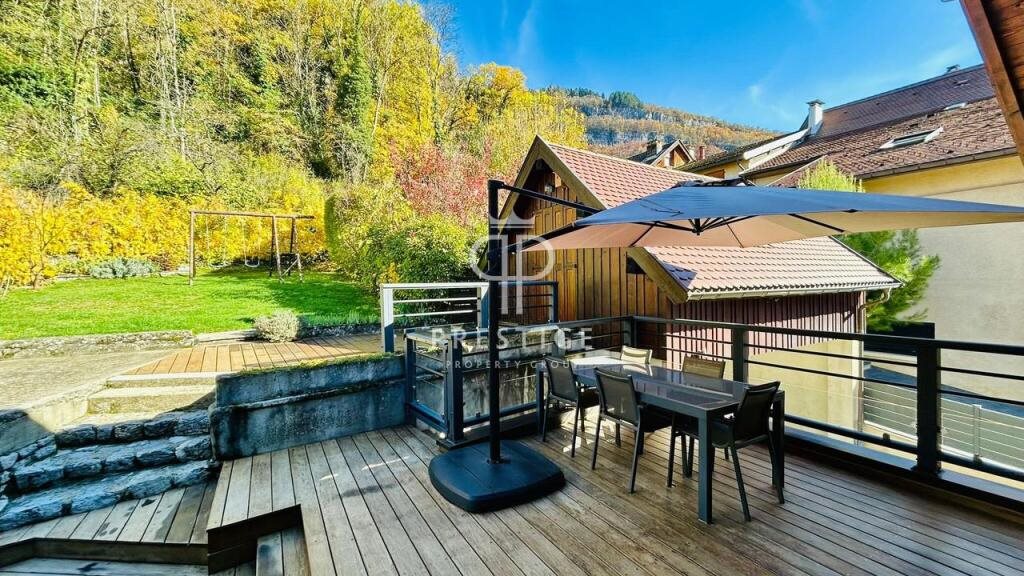 Maison à vendre, 105m², Talloires