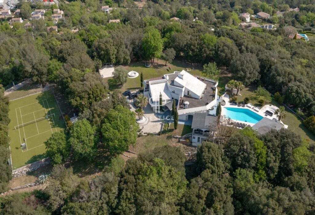 Maison à vendre, 630m², Valbonne