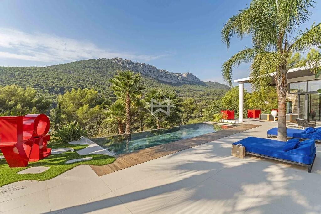Maison à vendre, 300m², La Valette-du-Var