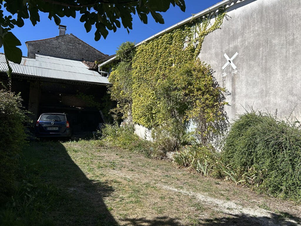 Maison à vendre, NaNm², Fontaine-Chalendray