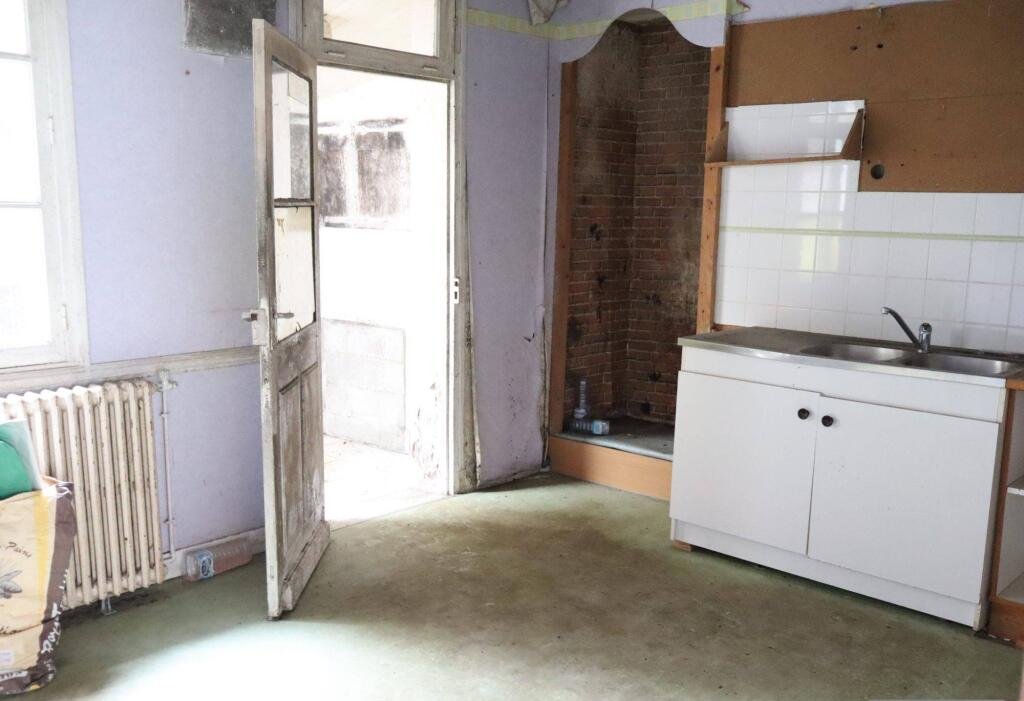 Maison à vendre, 3m², Le Teilleul