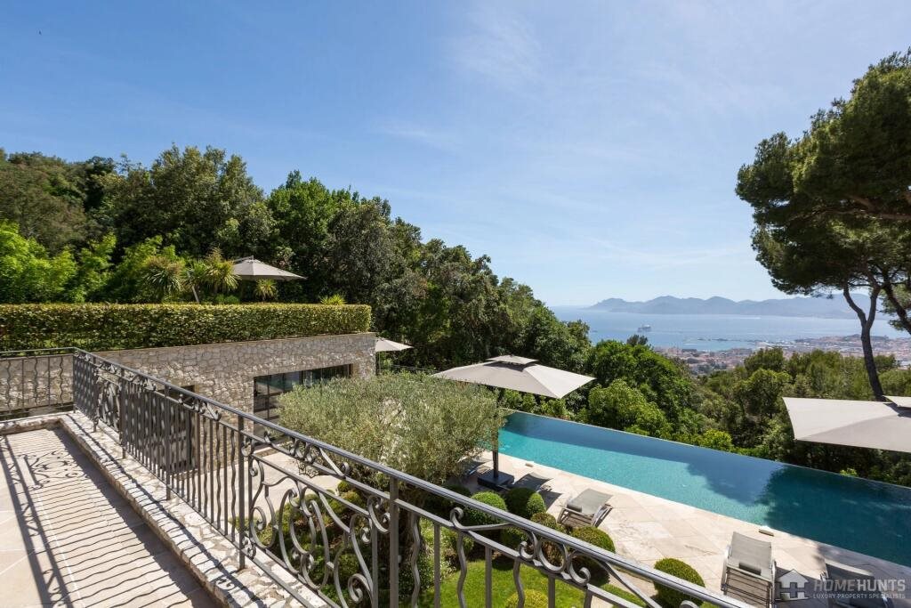 Maison à vendre, 500m², Vallauris