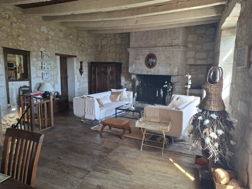 Maison à vendre, 138m², Aubeterre-sur-Dronne