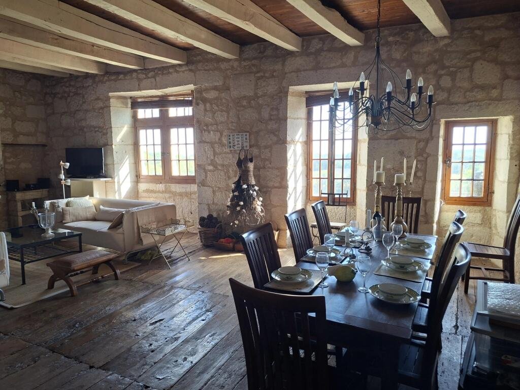Maison à vendre, 138m², Aubeterre-sur-Dronne