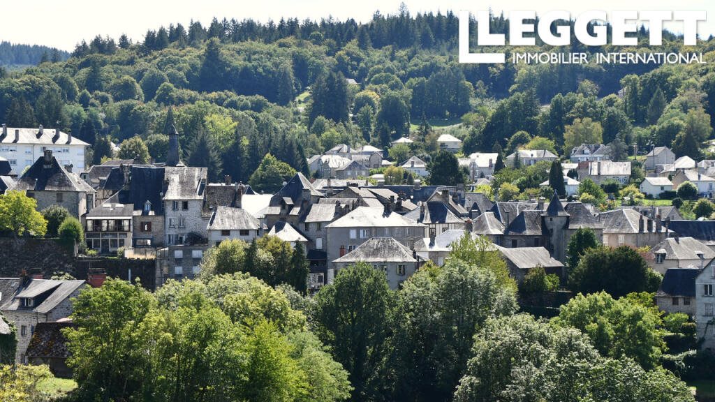 Maison à vendre, 0m², Treignac