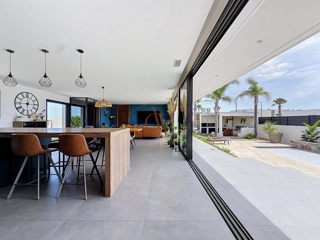 Maison à vendre, 225m², Villeneuve-de-la-Raho