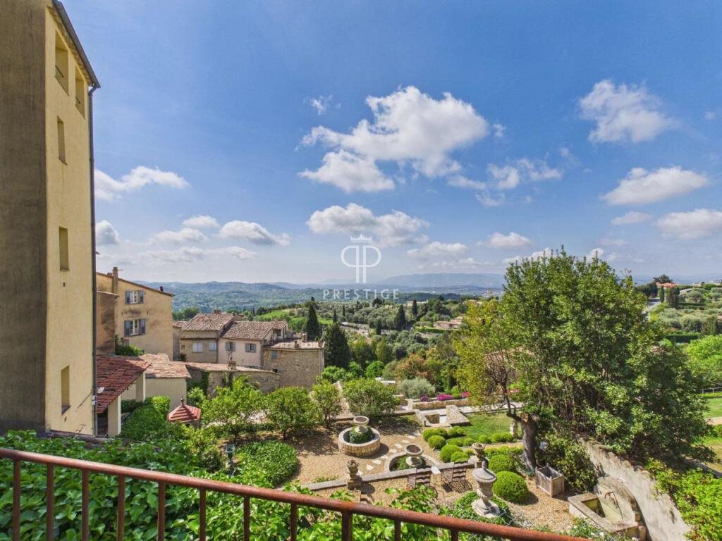 Maison à vendre, 237m², Châteauneuf-Grasse